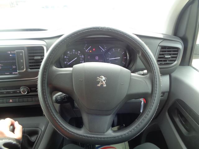 2021 Peugeot Expert 1000 1.5 Bluehdi 100 Professional Van (NV21WMC) Image 22