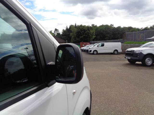 2021 Peugeot Expert 1000 1.5 Bluehdi 100 Professional Van (NV21WMC) Image 12