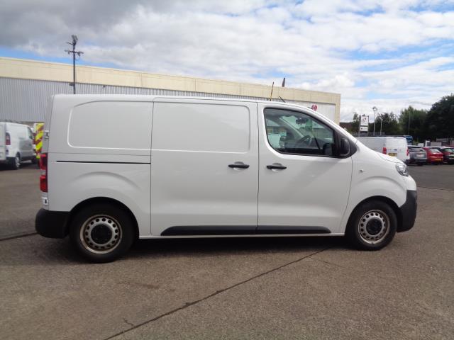 2021 Peugeot Expert 1000 1.5 Bluehdi 100 Professional Van (NV21WMC) Image 11