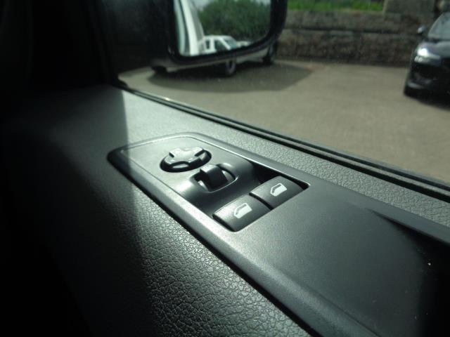 2021 Peugeot Expert 1000 1.5 Bluehdi 100 Professional Van (NV21WMC) Image 21