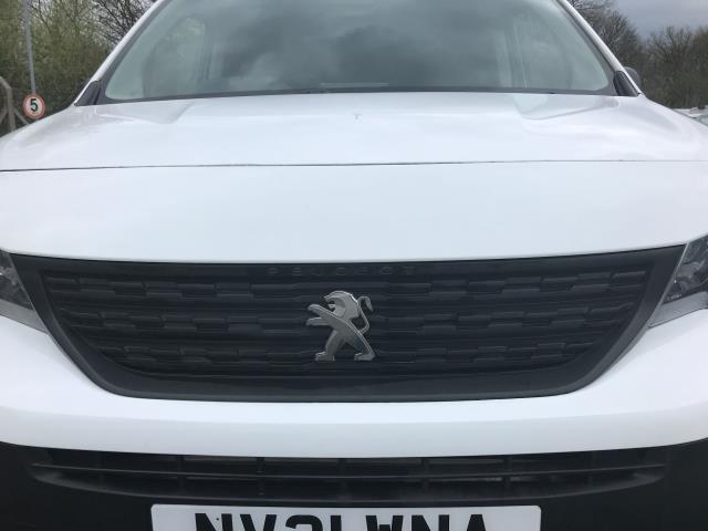 2021 Peugeot Partner 1000 1.5 Bluehdi 100 Professional Van (NV21WNA) Image 13