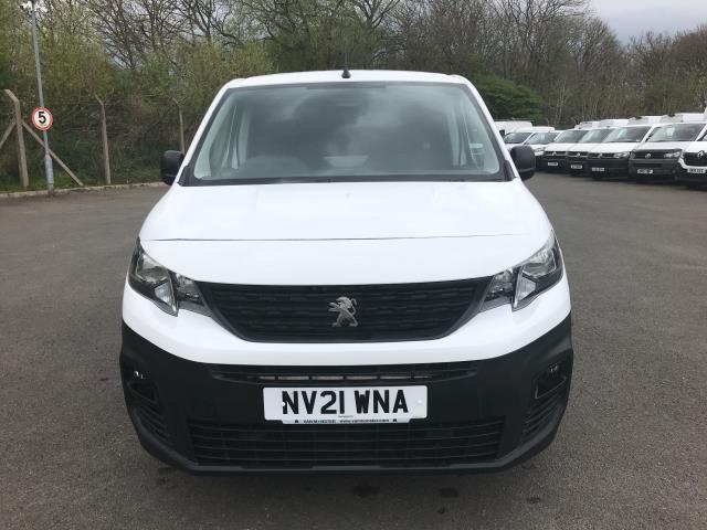 2021 Peugeot Partner 1000 1.5 Bluehdi 100 Professional Van (NV21WNA) Image 2