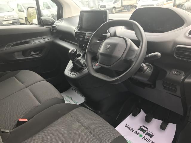 2021 Peugeot Partner 1000 1.5 Bluehdi 100 Professional Van (NV21WNA) Image 20