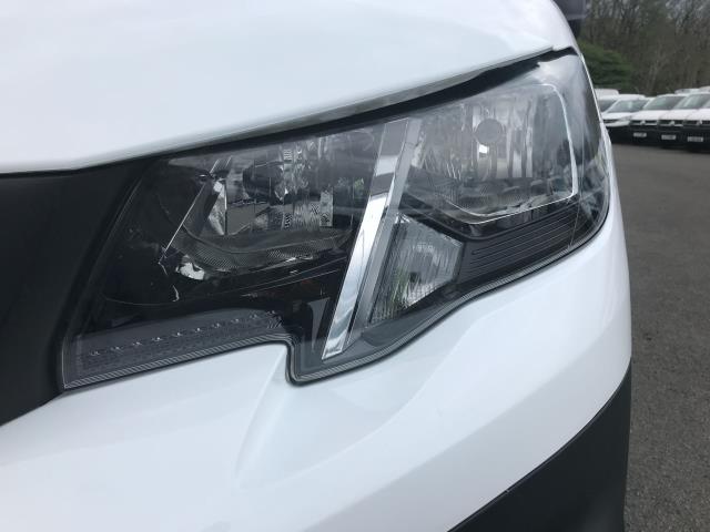 2021 Peugeot Partner 1000 1.5 Bluehdi 100 Professional Van (NV21WNA) Image 14