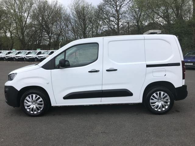 2021 Peugeot Partner 1000 1.5 Bluehdi 100 Professional Van (NV21WNA) Image 4