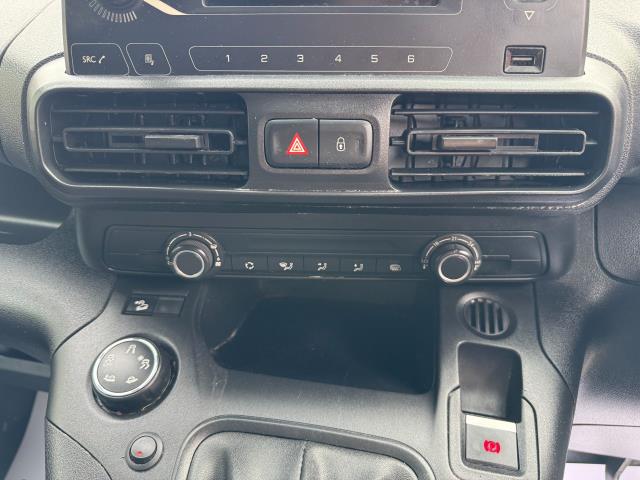 2021 Peugeot Partner 1000 1.5 Bluehdi 100 Grip Van EURO 6 (NV21WTZ) Image 25