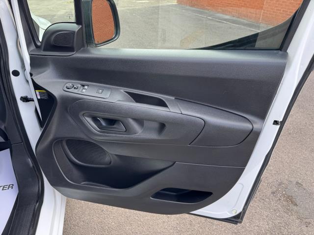 2021 Peugeot Partner 1000 1.5 Bluehdi 100 Grip Van EURO 6 (NV21WTZ) Image 18