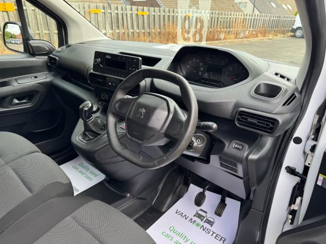 2021 Peugeot Partner 1000 1.5 Bluehdi 100 Grip Van EURO 6 (NV21WTZ) Image 14