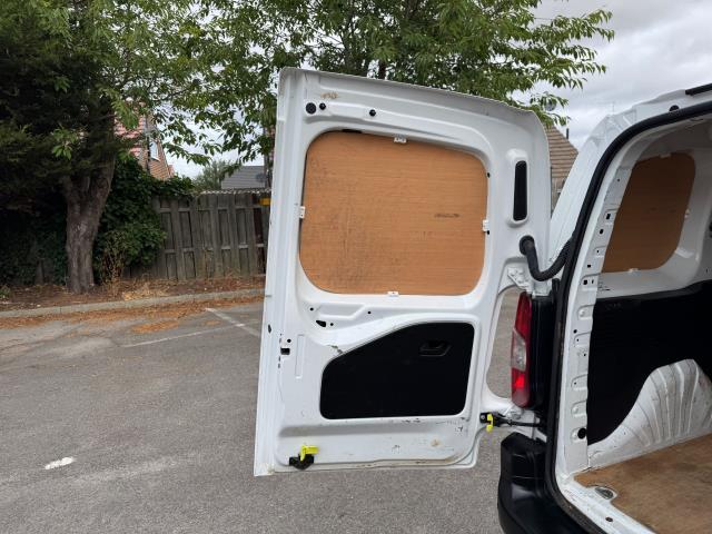 2021 Peugeot Partner 1000 1.5 Bluehdi 100 Grip Van EURO 6 (NV21WTZ) Image 50