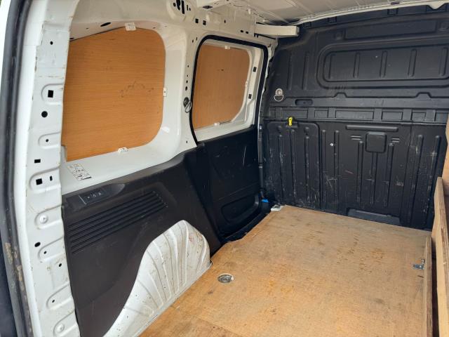 2021 Peugeot Partner 1000 1.5 Bluehdi 100 Grip Van EURO 6 (NV21WTZ) Image 46