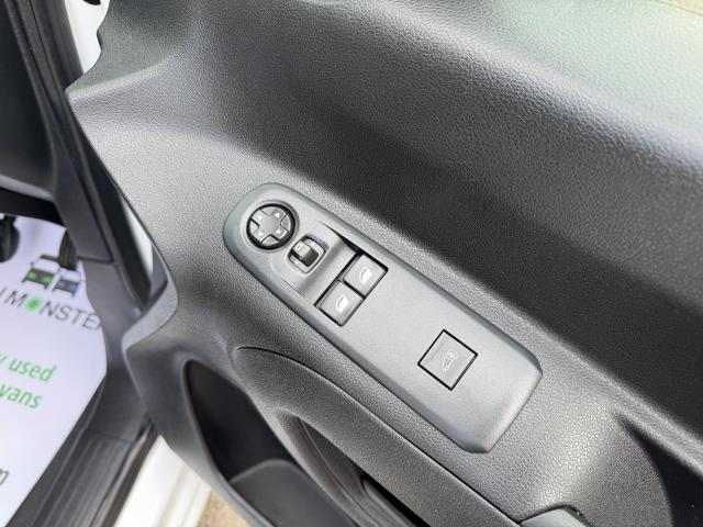 2021 Peugeot Partner 1000 1.5 Bluehdi 100 Grip Van EURO 6 (NV21WTZ) Image 19