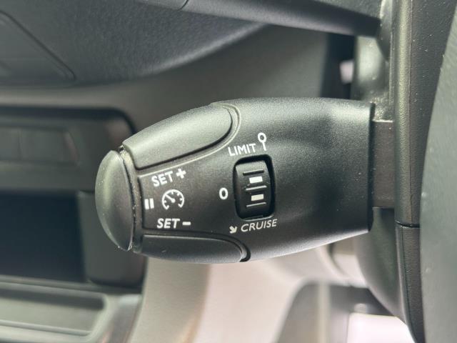 2021 Peugeot Expert 1000 100Kw 75Kwh Professional Van Auto (NV21WUH) Image 24