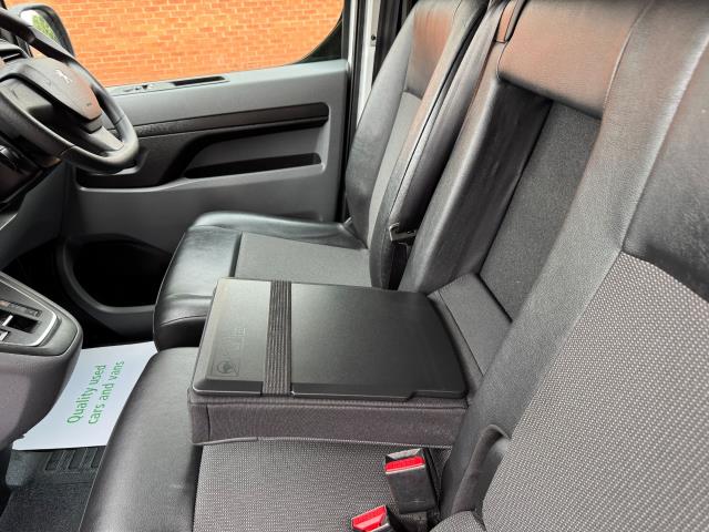 2021 Peugeot Expert 1000 100Kw 75Kwh Professional Van Auto (NV21WUH) Image 42