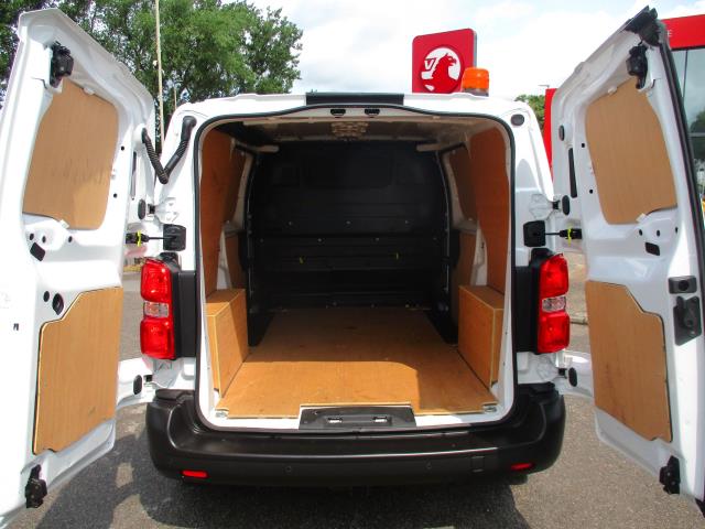 2021 Peugeot Expert 1000 1.5 Bluehdi 100 Professional Van (NV21XSE) Image 29