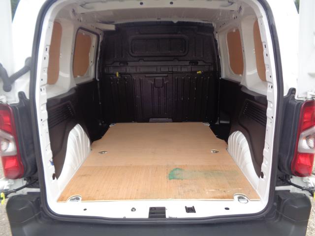 2021 Peugeot Partner L1 1000 1.5BLUE HDI 100PS PROFESSIONAL EURO 6 (NV21YFR) Image 20