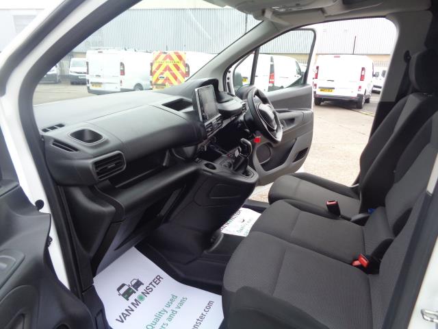 2021 Peugeot Partner L1 1000 1.5BLUE HDI 100PS PROFESSIONAL EURO 6 (NV21YFR) Image 22