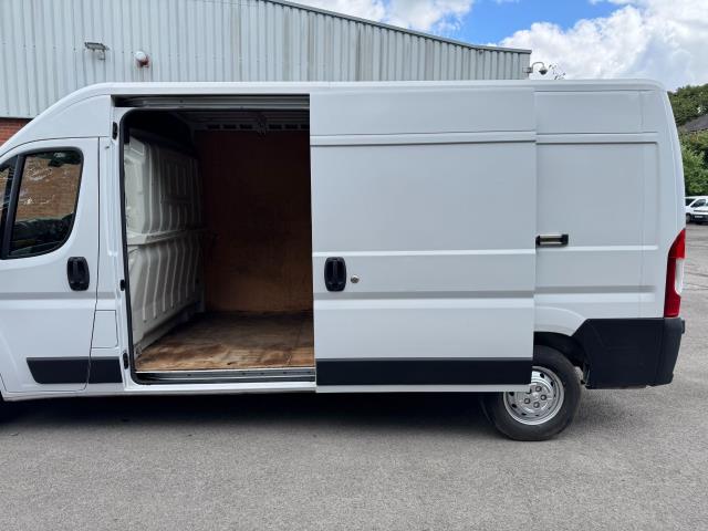 2022 Peugeot Boxer L3 H3 2.2 Bluehdi H2 S Van 140Ps EURO 6 (NV22FCF) Image 47
