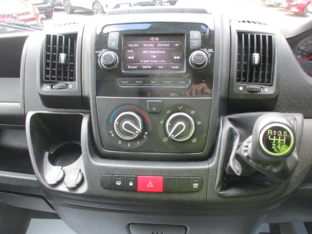 2022 Peugeot Boxer 2.2 Bluehdi H2 Professional Van 140Ps (NV22HPU) Image 23
