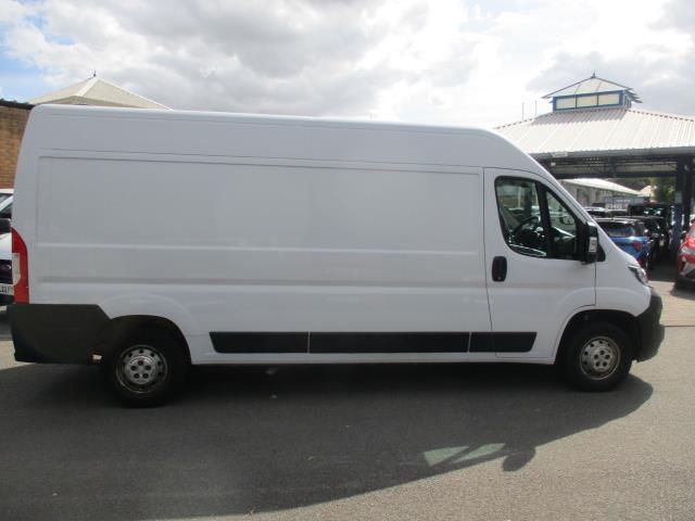 2022 Peugeot Boxer 2.2 Bluehdi H2 Professional Van 140Ps (NV22HPU) Image 3