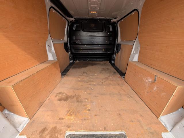 2022 Peugeot Expert 1000 1.5 Bluehdi 100 Professional Premium Van (NV22HRC) Image 12