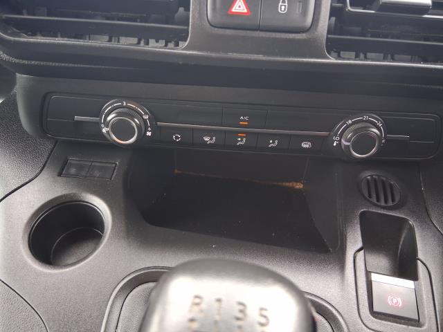 2022 Peugeot Partner 1000 1.5 Bluehdi 100 Professional Premium Van (NV22KDZ) Image 33