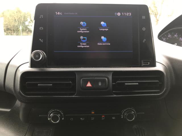 2022 Peugeot Partner 1000 1.5 Bluehdi 100 Professional Premium Van (NV22LUO) Image 24