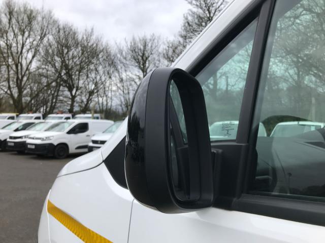 2022 Peugeot Partner 1000 1.5 Bluehdi 100 Professional Premium Van (NV22LUO) Image 18