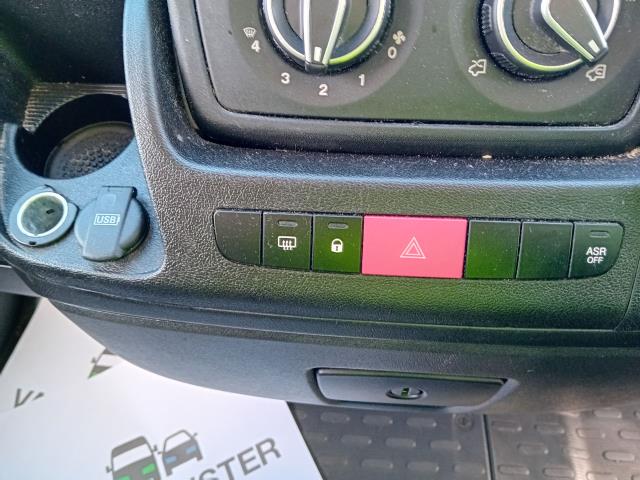 2022 Peugeot Boxer 335 2.2BLUE HDI L3  H2 140PS PROFESSIONAL EURO 6  (NV22LZR) Image 32