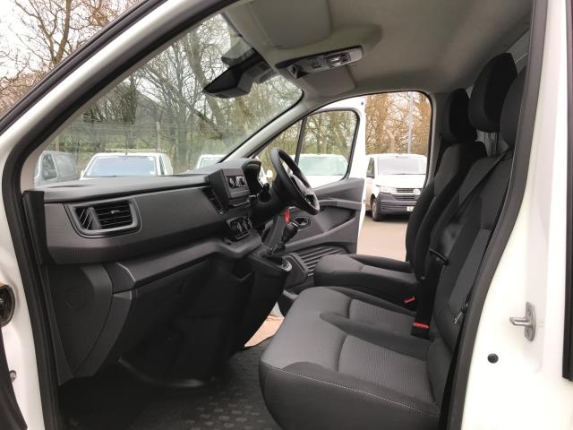 2022 Renault Trafic Ll30 Blue Dci 130 Business Van (NV22MSO) Image 30