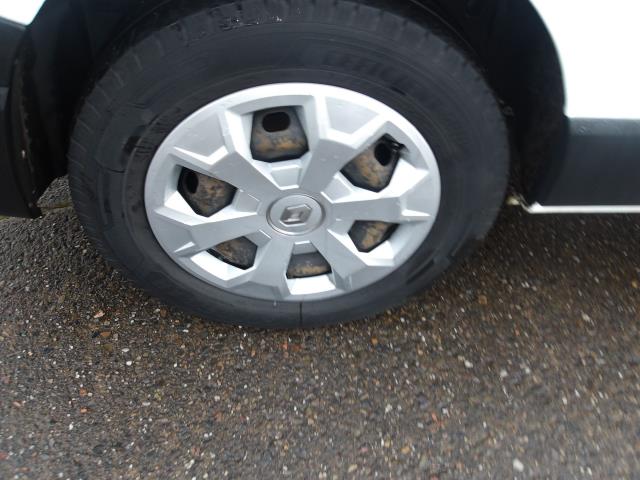 2022 Renault Trafic Ll30 Blue Dci 130 Business Van   *70mph ltd* (NV22MTF) Image 12