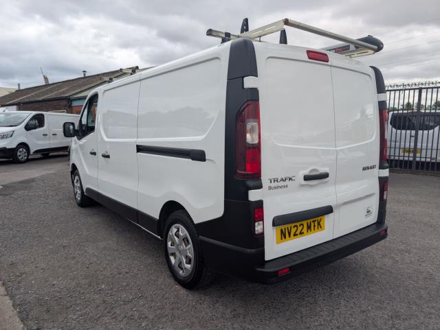 2022 Renault Trafic Ll30 Blue Dci 130 Business Van (NV22MTK) Image 9