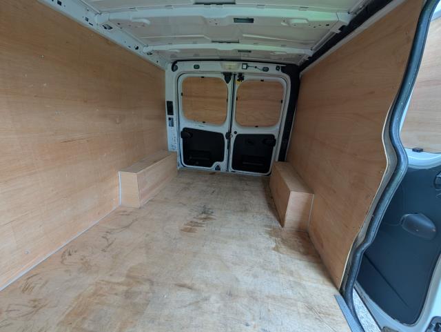 2022 Renault Trafic Ll30 Blue Dci 130 Business Van (NV22MTK) Image 8