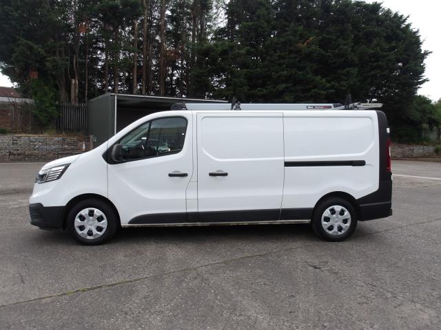2022 Renault Trafic Ll30 Blue Dci 130 Business Van *Ltd to 68mph* (NV22MUA) Image 4