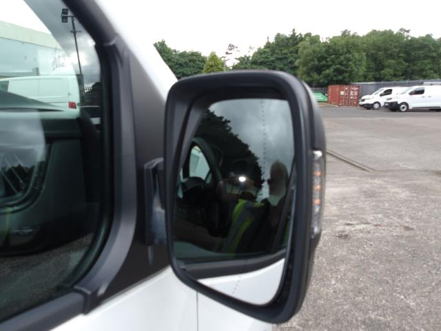 2022 Renault Trafic Ll30 Blue Dci 130 Business Van *Ltd to 68mph* (NV22MUA) Image 12