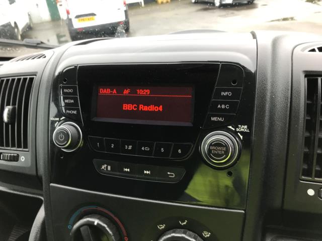 2022 Peugeot Boxer 2.2 Bluehdi H2 S Van 140Ps (NV22MYX) Image 32