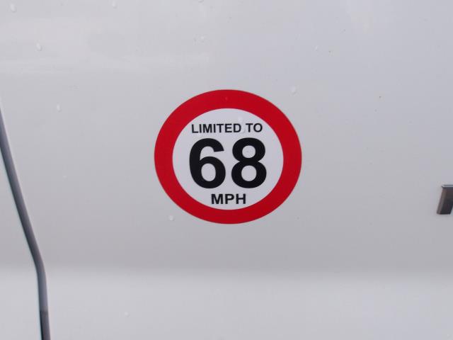 2022 Renault Trafic Ll30 Blue Dci 130 Business Van (NV22NGG) Image 7