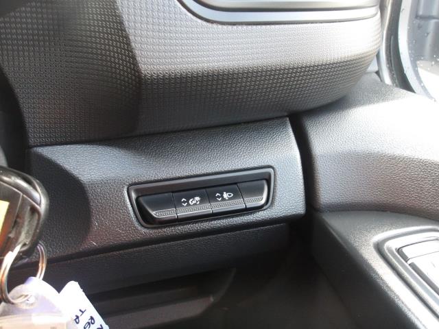 2022 Renault Trafic Ll30 Blue Dci 130 Business Van (NV22NGG) Image 27