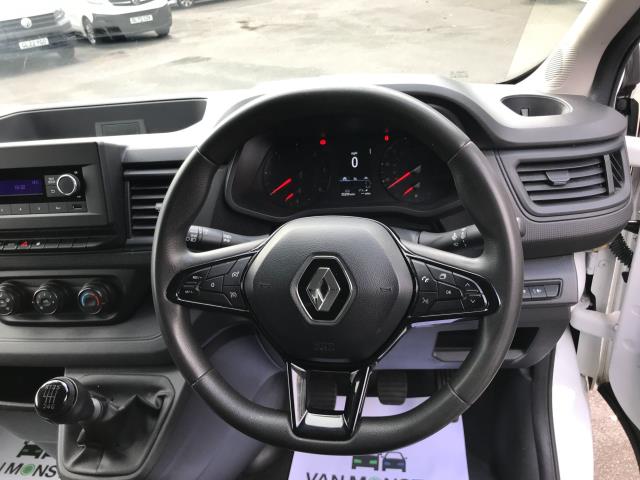 2022 Renault Trafic Ll30 Blue Dci 130 Business Van (NV22NHG) Image 17