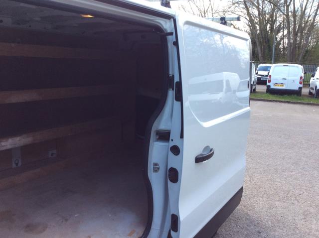 2022 Renault Trafic Ll30 Blue Dci 130 Business Van (NV22NHJ) Image 8