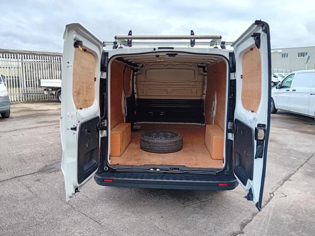 2022 Renault Trafic LL30 L2 H1 BLUE DCI 130PS BUSINESS  EURO 6 (NV22NJZ) Image 26