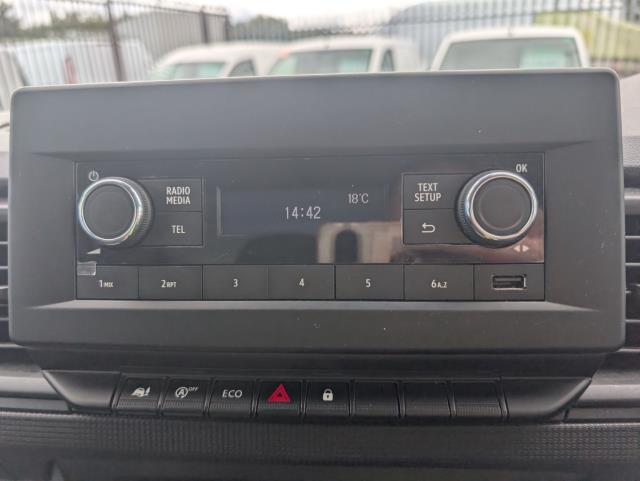 2022 Renault Trafic Ll30 Blue Dci 130 Business Van (NV22NKE) Image 20
