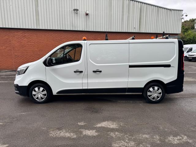 2022 Renault Trafic L2 Ll30 Blue Dci 130 Business Van (NV22PXJ) Image 6