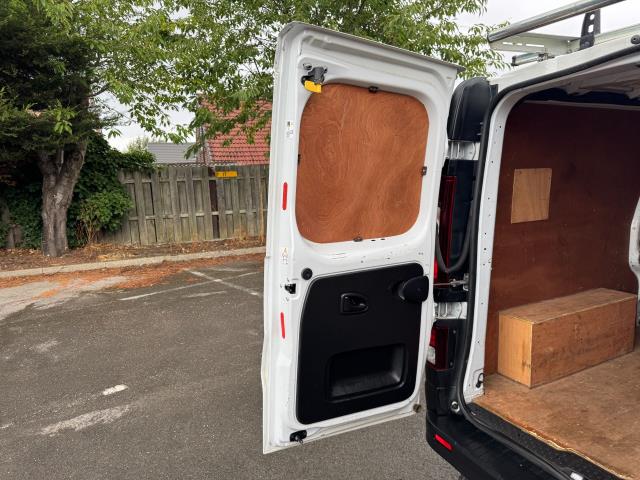 2022 Renault Trafic L2 Ll30 Blue Dci 130 Business Van (NV22PXJ) Image 53