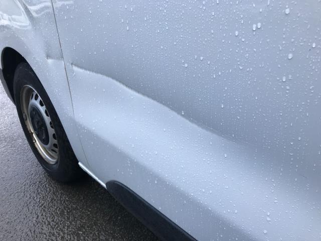 2022 Peugeot Expert 1000 1.5 Bluehdi 100 Professional Premium Van (NV22RHK) Image 28