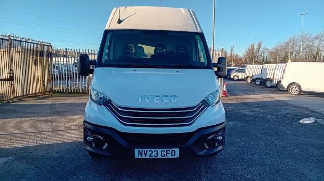 2023 Iveco Daily 2.3 High Roof Business Van 3520L Wb (NV23GFO) Image 3