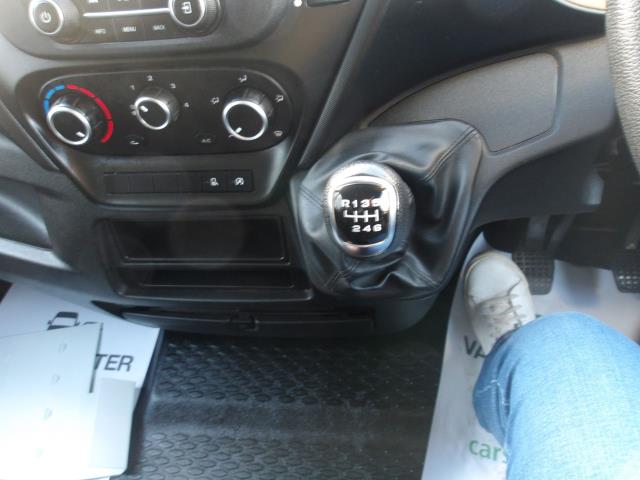 2023 Iveco Daily 35S14 2.3 High Roof Business Van 3520L WB (NV23GHJ) Image 30