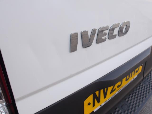 2023 Iveco Daily 35S14 2.3 High Roof Business Van 3520L WB (NV23GHJ) Image 8