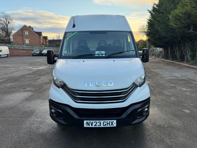 2023 Iveco Daily 2.3 35S 14 High Roof Business Van 3520L Wb (NV23GHX) Image 3