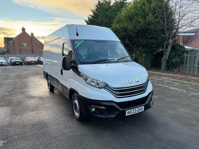 2023 Iveco Daily 2.3 35S 14 High Roof Business Van 3520L Wb (NV23GHX) Image 2