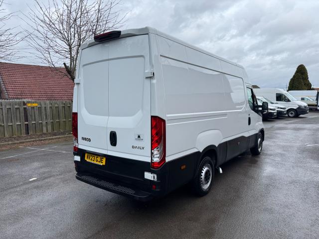 2023 Iveco Daily 2.3 High Roof Business Van 3520L WB (NV23GJE) Image 9